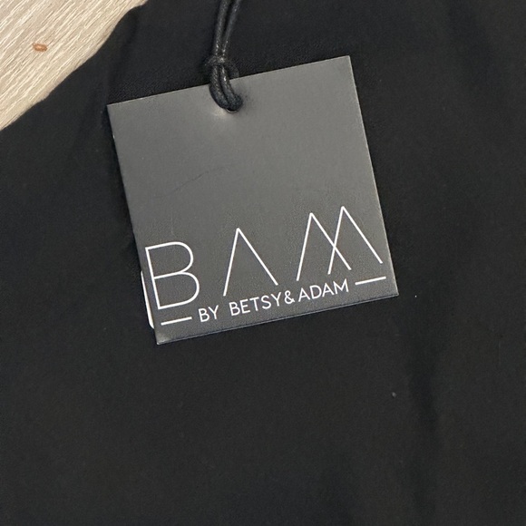 Bam BY BETSY ADAM SHORT SLEEVE ATTACHED FACE MASK T-SHIRT SZ XS BLACK - Picture 4 of 9